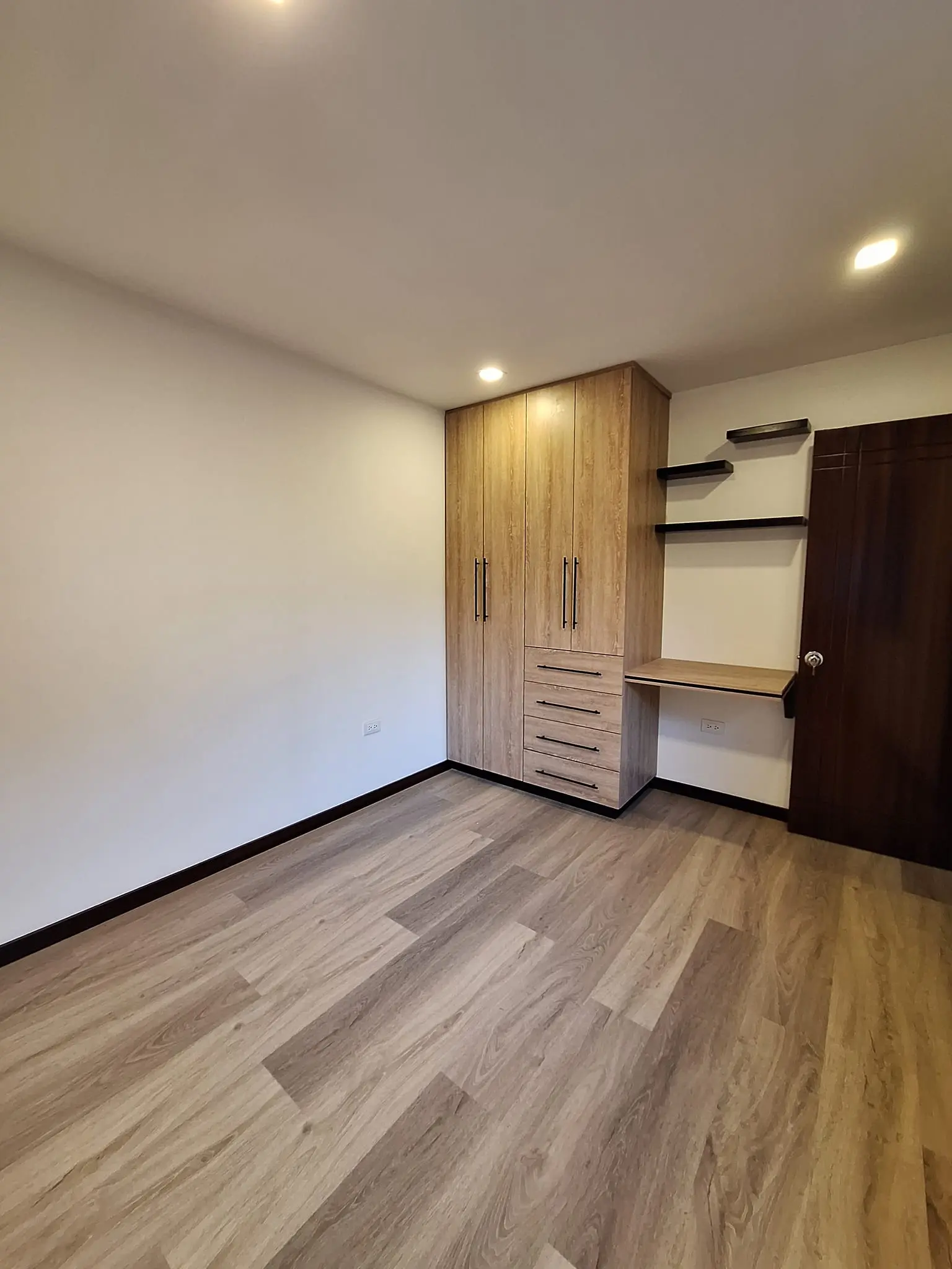 Casa en Cuenca Sector Cdla. Kennedy CE-20149