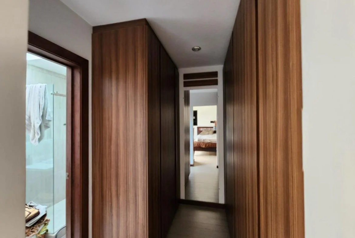 Casa en Venta en Condominio Privado Cerca Colegio Santana