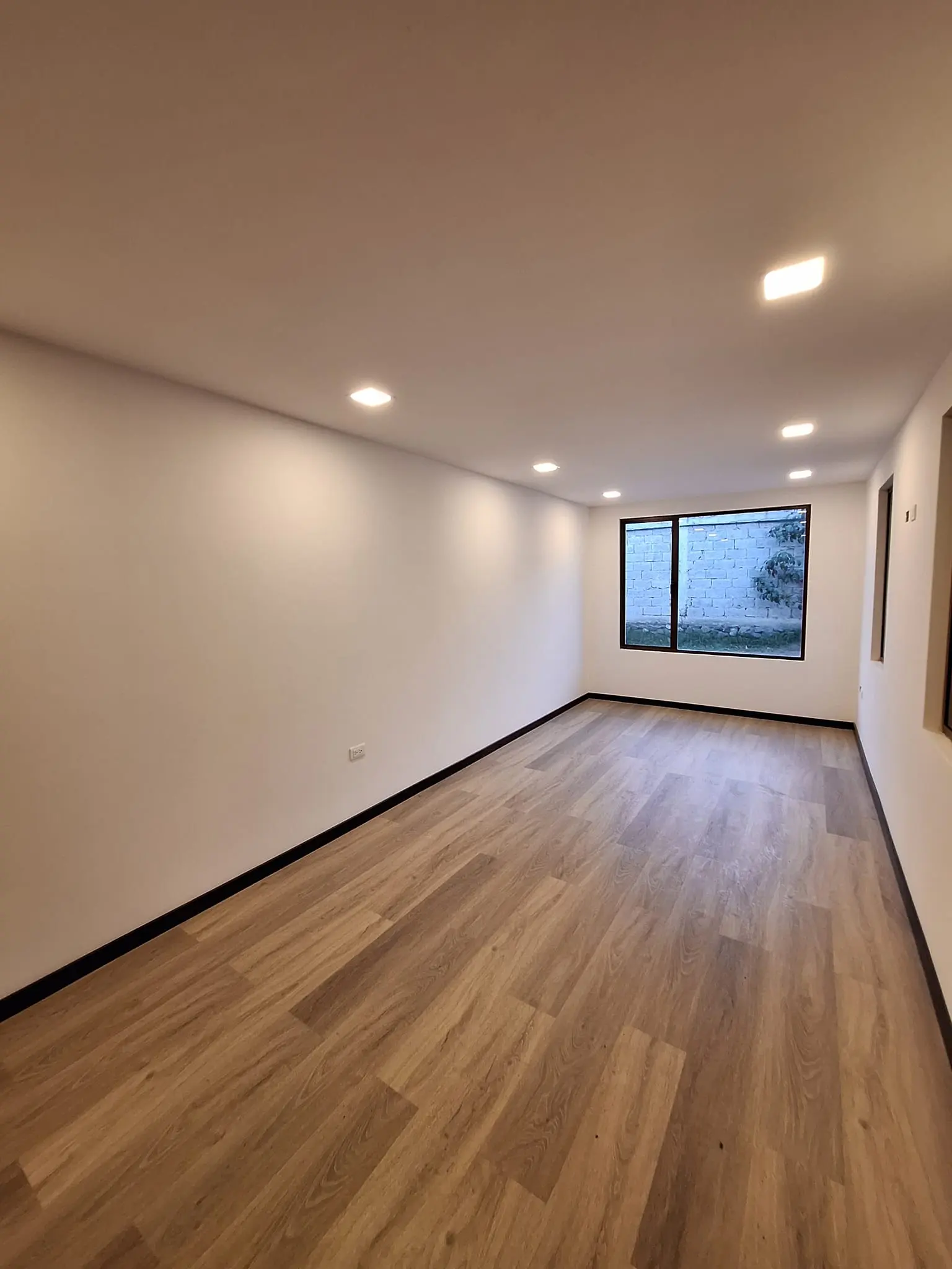 Casa en Cuenca Sector Cdla. Kennedy CE-20149