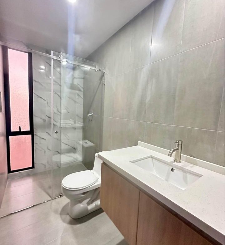 Hermosos Departamentos por estrenar -Av. Don Bosco Desde $ 78.000