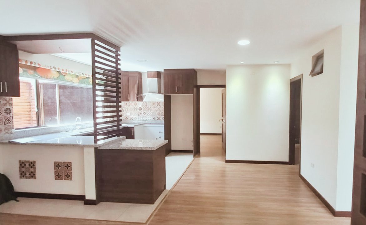 DEPARTAMENTO EN CUENCA EN MISICATA CE-20421