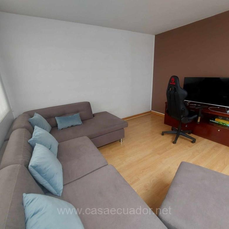 Casa de 3 Dormitorios en Venta en Puertas del Sol, Cuenca