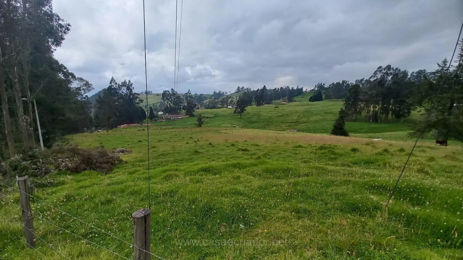 Terreno de Venta de Cuenca Hornapala Deleg San Pedro de 31800 mts planos