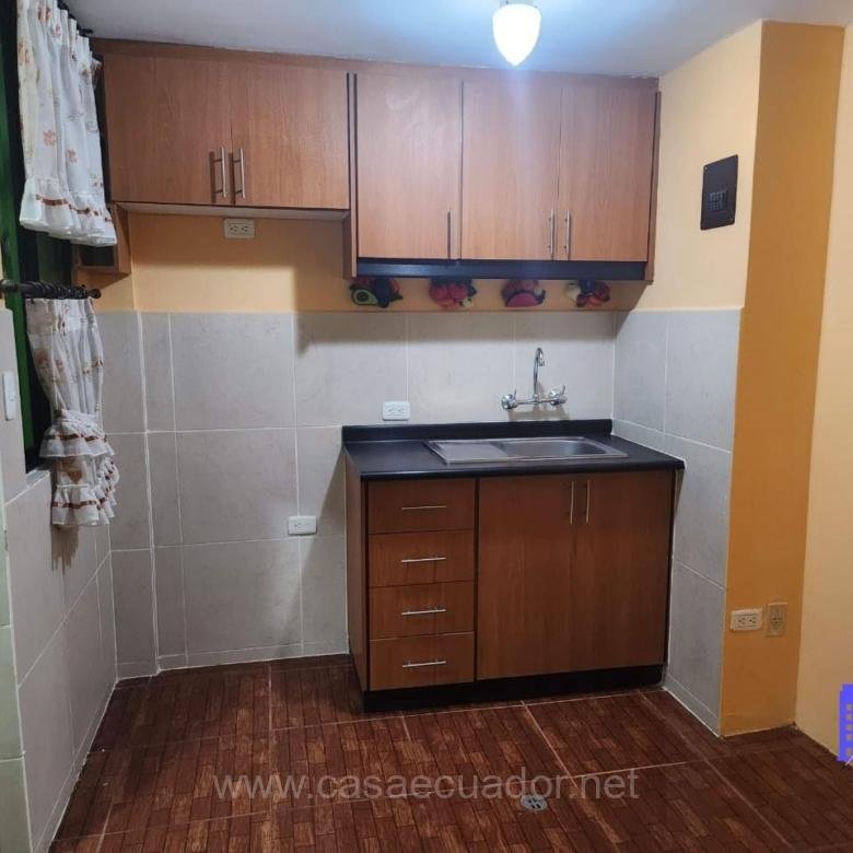 Casa de 2 Dormitorios en Venta Sur de Quito