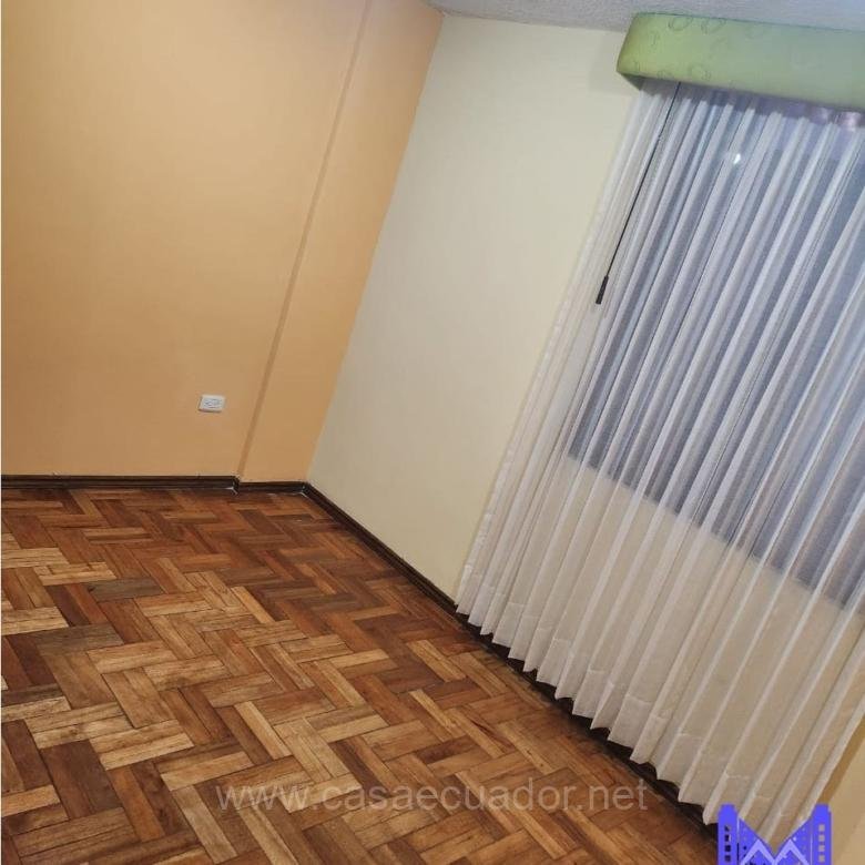 Casa de 2 Dormitorios en Venta Sur de Quito