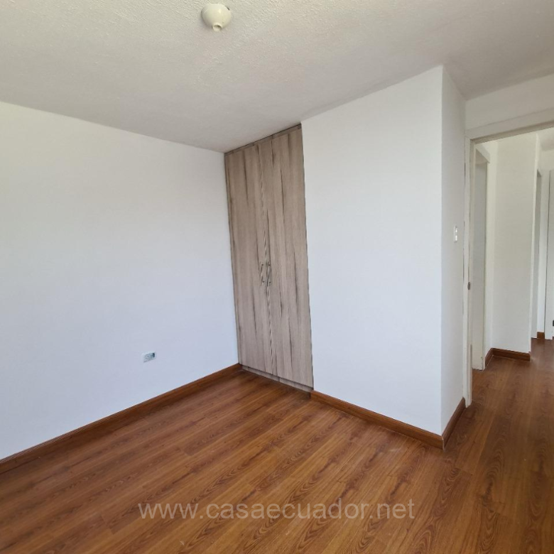 Casa en venta en La Armenia Conocoto dentro de conjunto privado