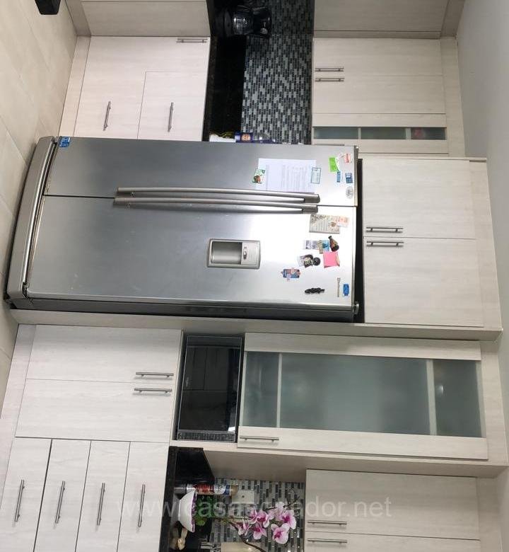 Casa de Lujo con Piscina en Venta Tanda Nayón Quito