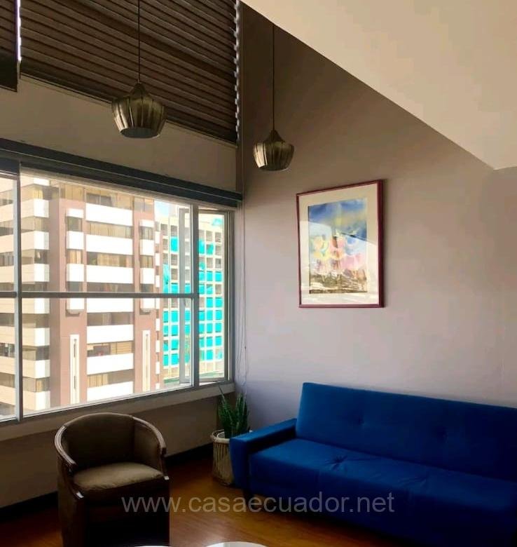 Loft ejecutivo amoblado en venta 6 de Diciembre Quito