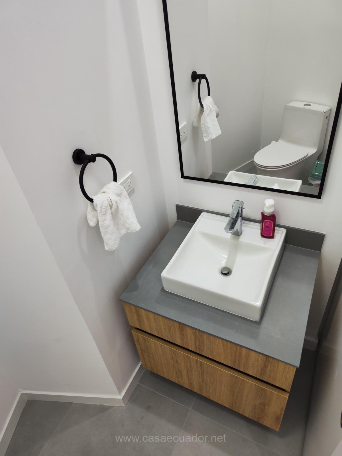 Suite IQON en Venta La Carolina Quito Piso 30