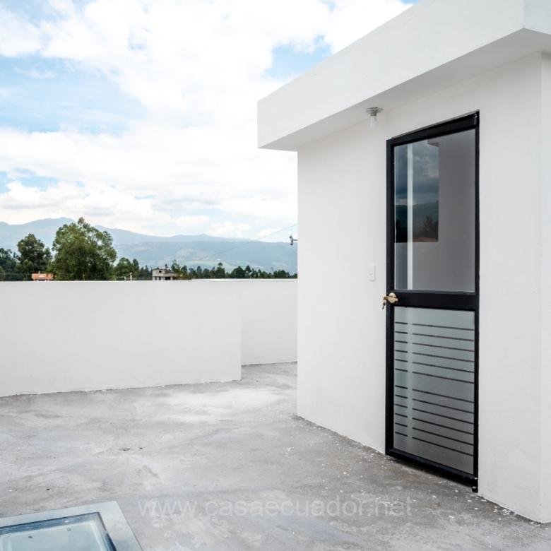 Casa Nueva en Venta en Sangolquí, Valle de los Chillos