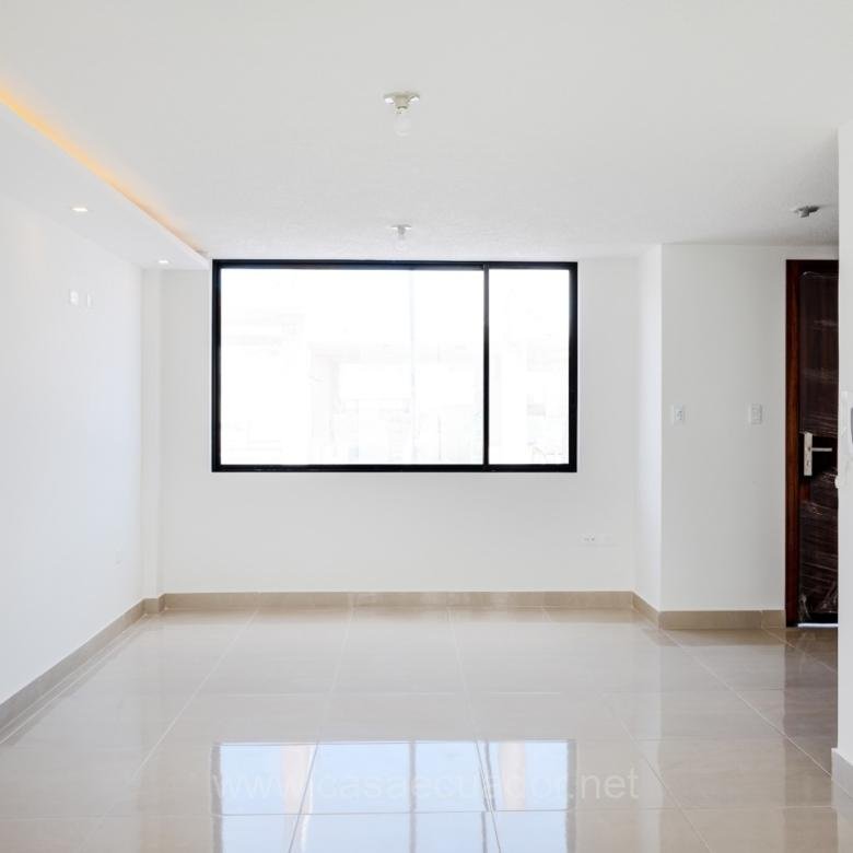 Casa Nueva en Venta en Sangolquí, Valle de los Chillos