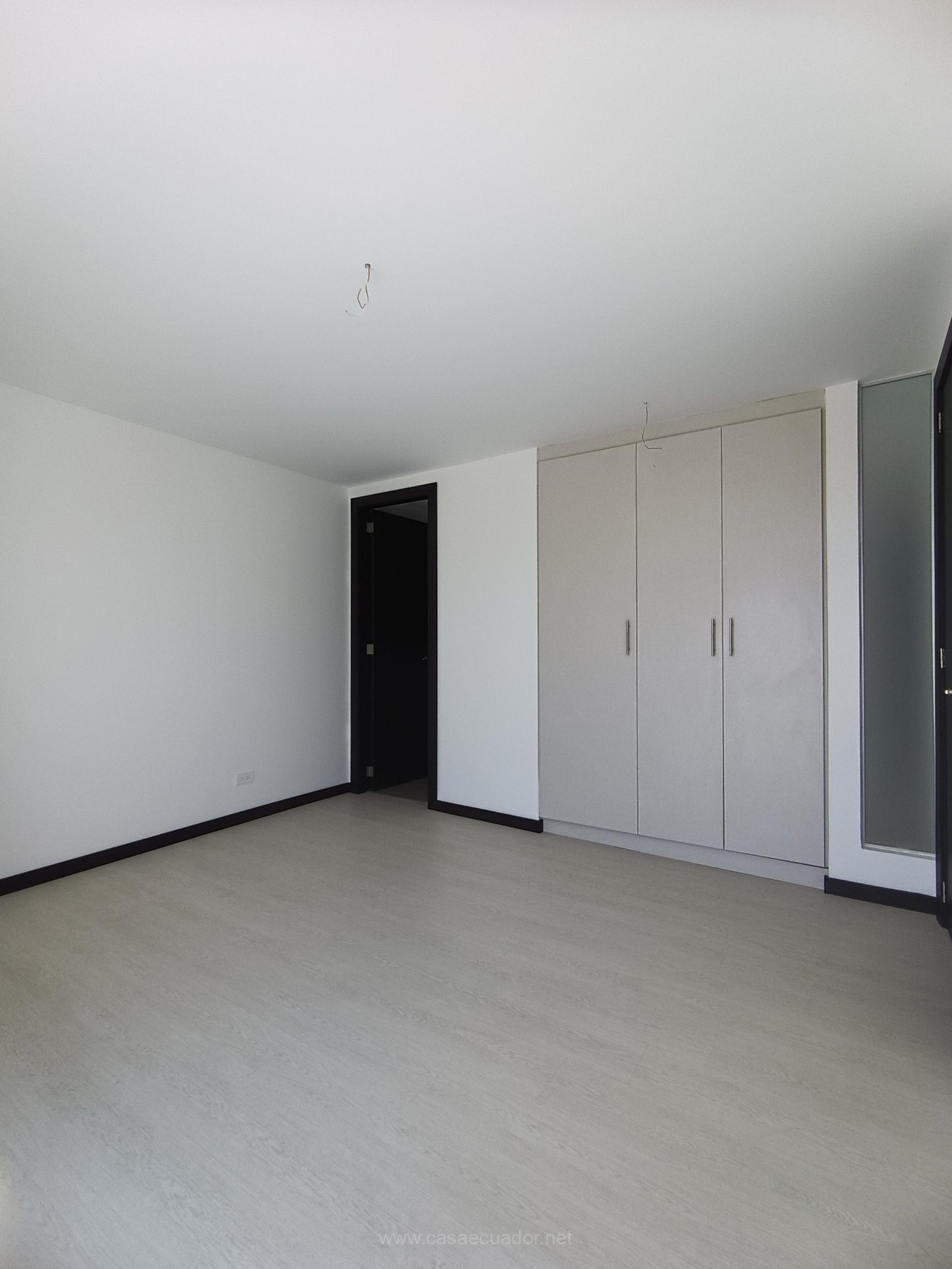 Suite en venta en Ponceano Quito por estrenar