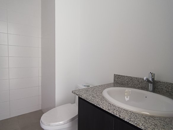Suite en venta en Ponceano Quito por estrenar