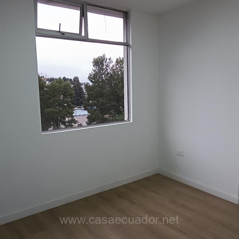 Departamento en venta en Las Casas Quito de 3 dormitorios
