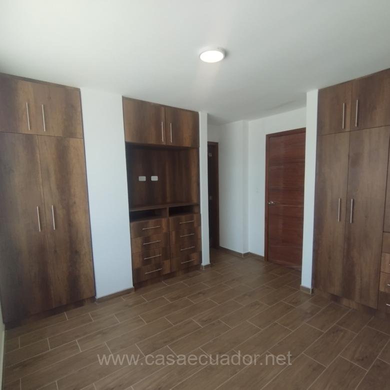 Casa nueva en venta en Los Chillos Quito con Crédito VIP