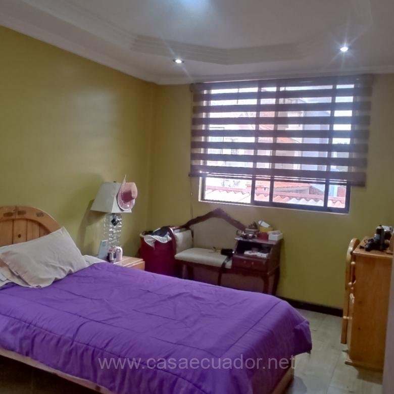 Casa Amplia de 380 m² en Venta en Totoracocha Cuenca
