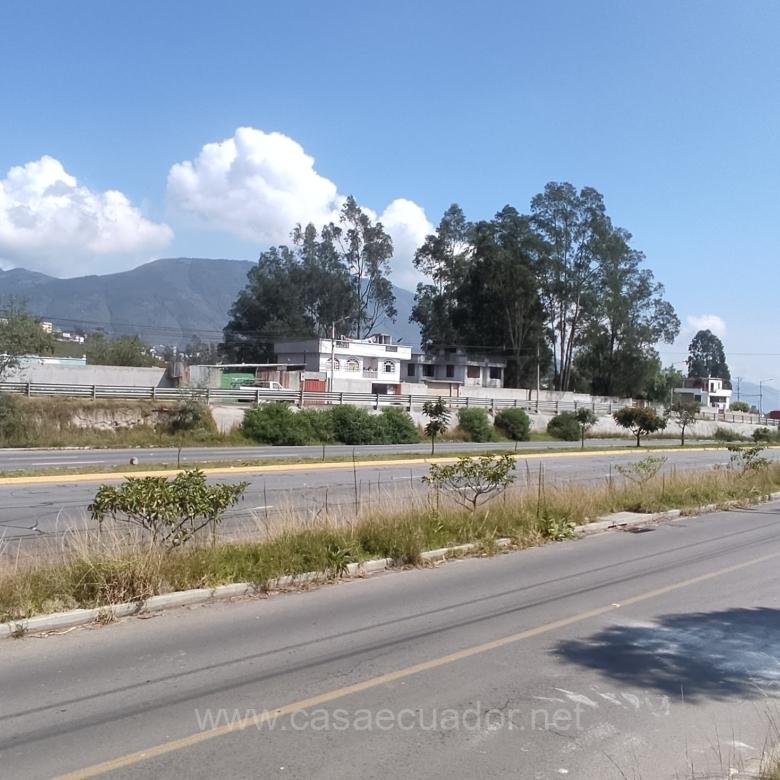Terreno en Venta en Urabá Sector El Murko con Frente a la Av. Simón Bolívar