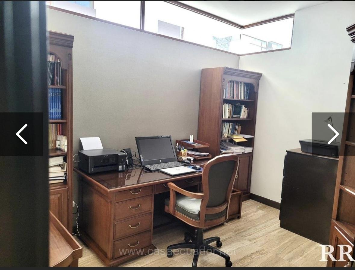Casa de Lujo en Venta Sector Hilacril Tumbaco