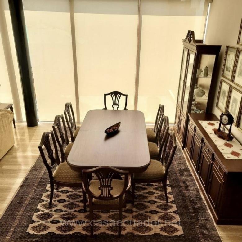 Casa de Lujo en Venta Sector Hilacril Tumbaco