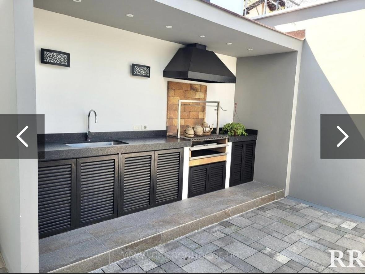 Casa de Lujo en Venta Sector Hilacril Tumbaco