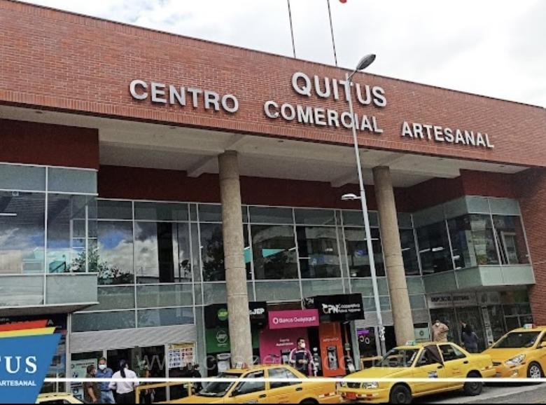 Venta Local Comercial En Centro Comercial