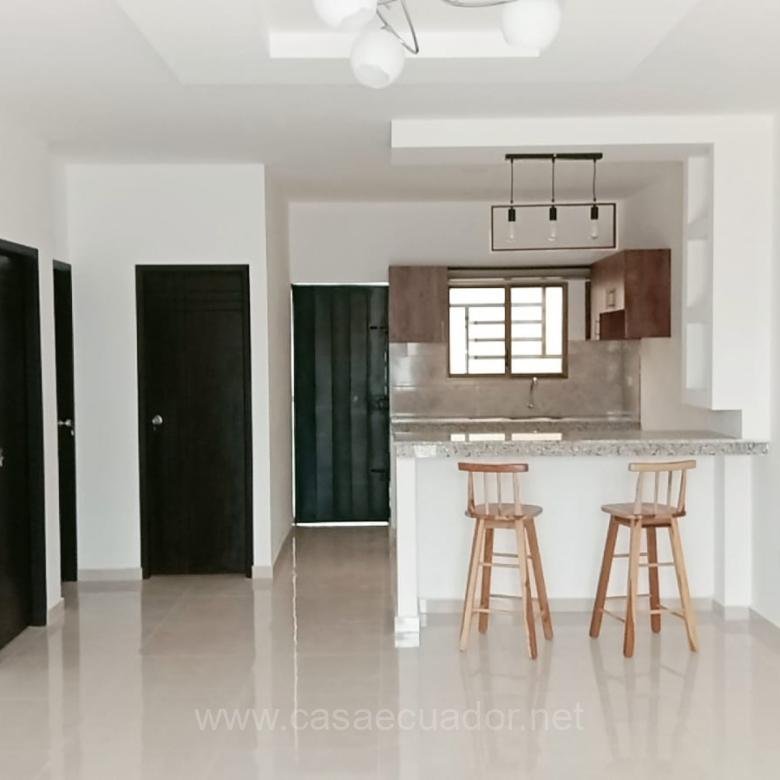 Casa por Estrenar en Venta Norte de Guayaquil Sector Mi Lote