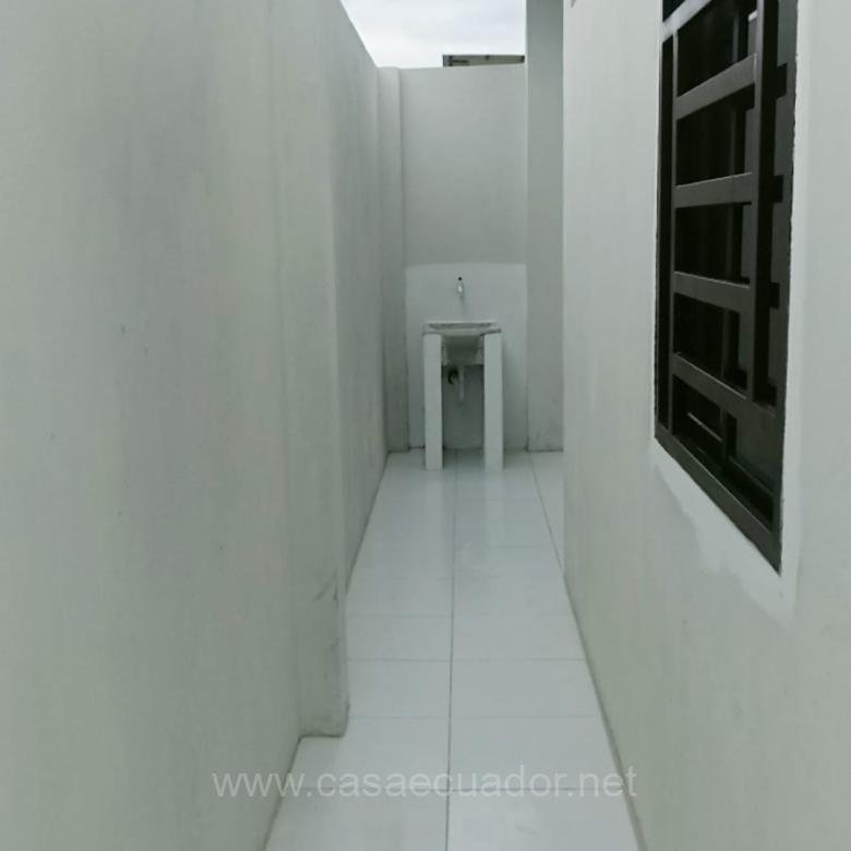 Casa de 3 Dormitorios en Venta Norte de Guayaquil