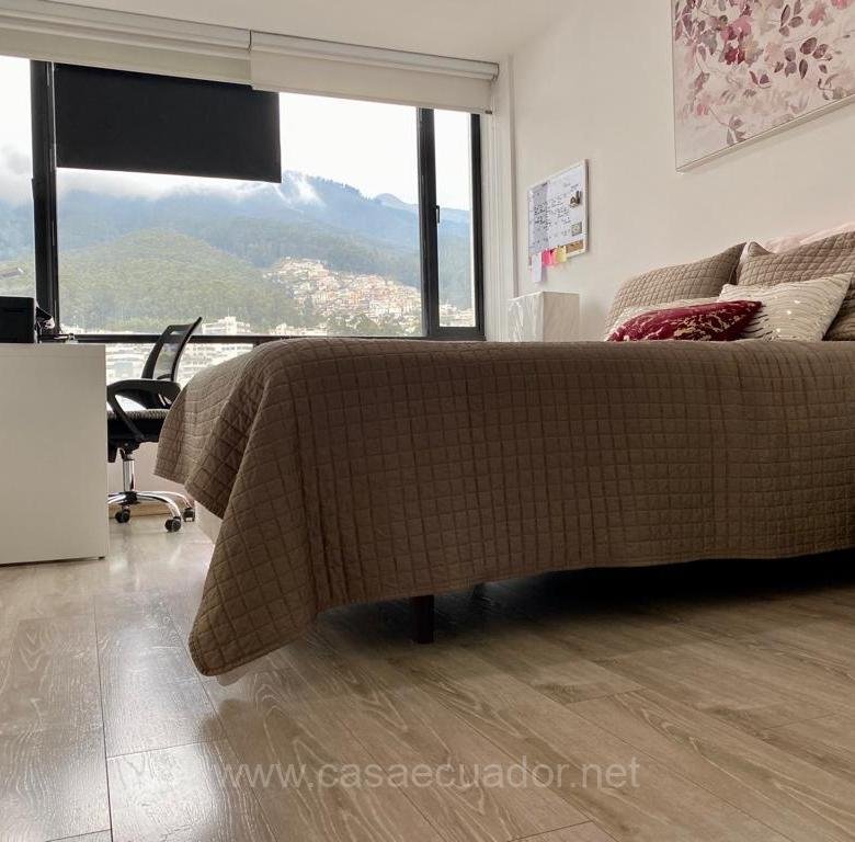 Departamento de 2 Dormitorios en Venta en El Bosque, Quito