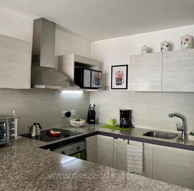 Departamento de 2 Dormitorios en Venta en El Bosque, Quito