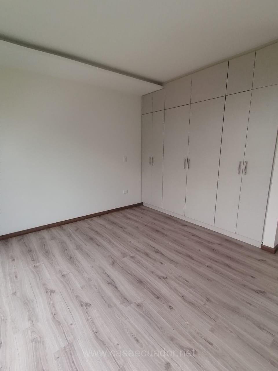 Departamento en venta en Las Casas Quito de 3 dormitorios