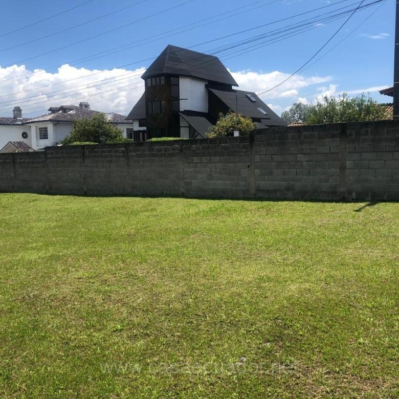 Terreno en venta San Rafael Quito
