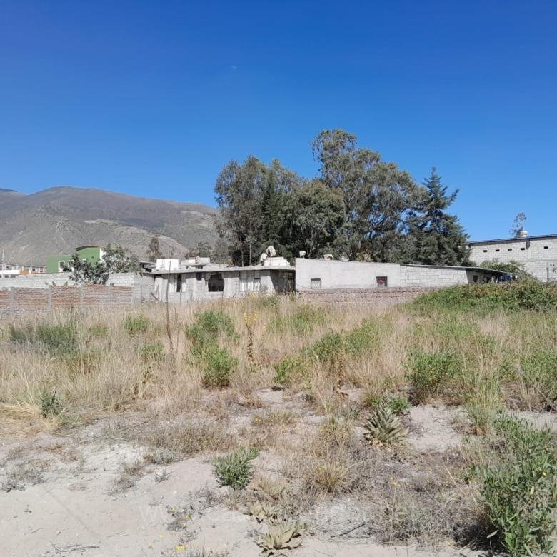 Lote de terreno en San Antonio de Pichincha