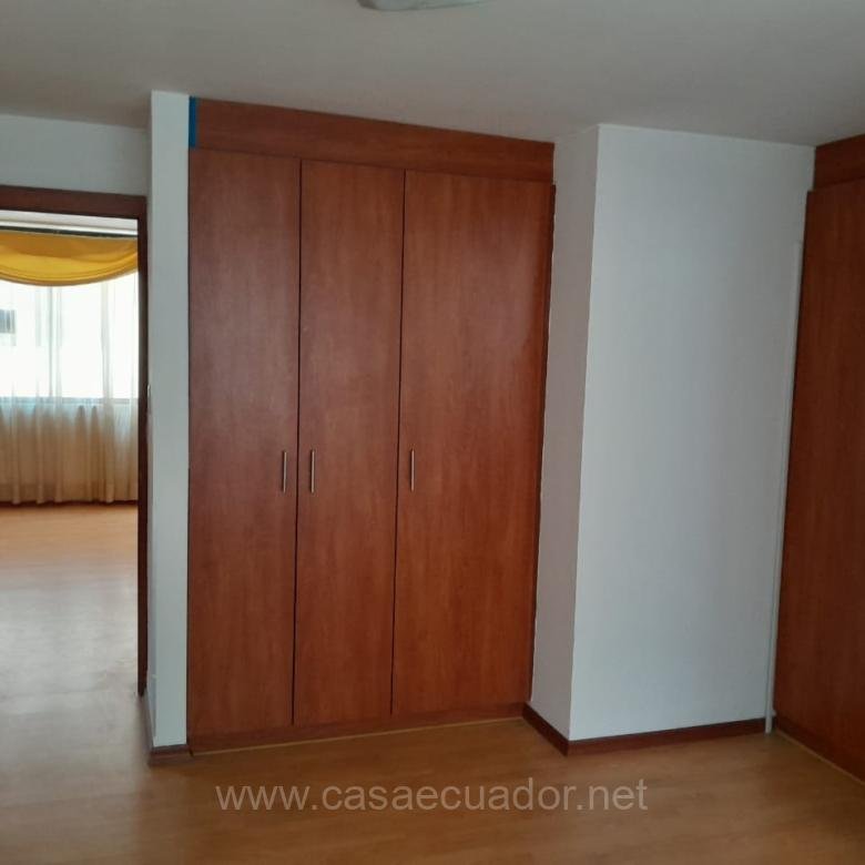 Departamento en venta en La Magdalena Quito