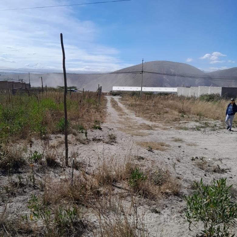 Terreno en venta en San Antonio de Pichincha