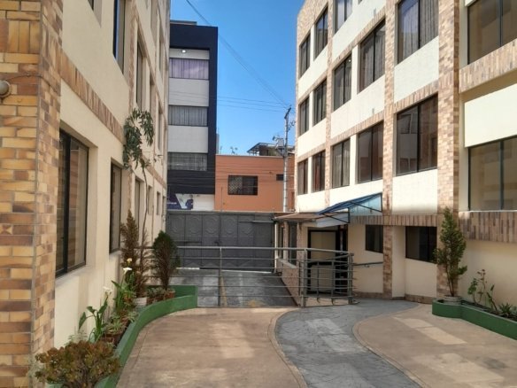 Departamento en venta en La Magdalena Quito