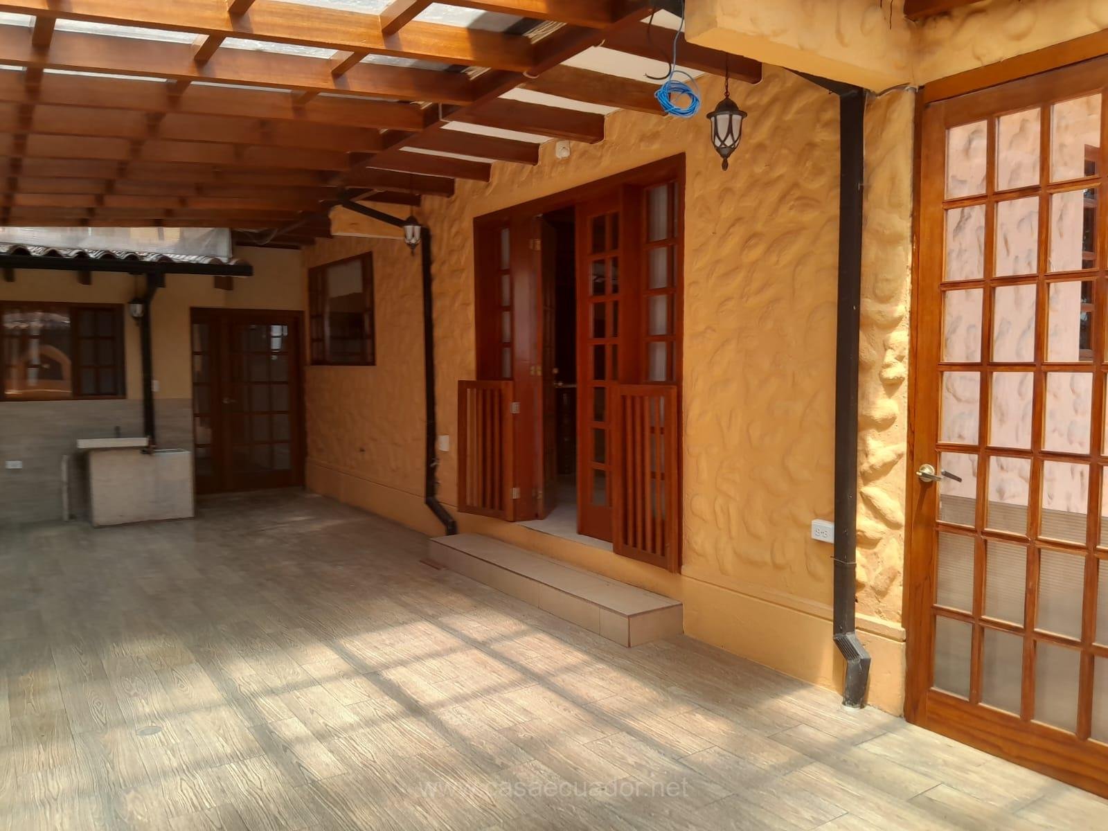 Casa en venta cerca del Ilaló en Sangolquí