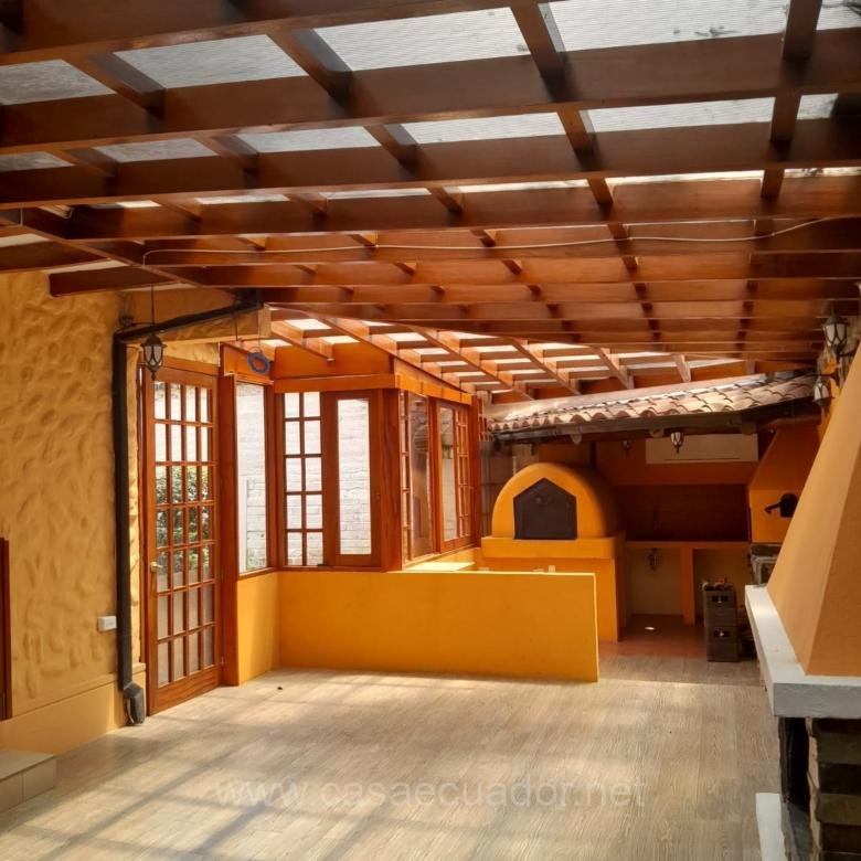 Casa en venta cerca del Ilaló en Sangolquí