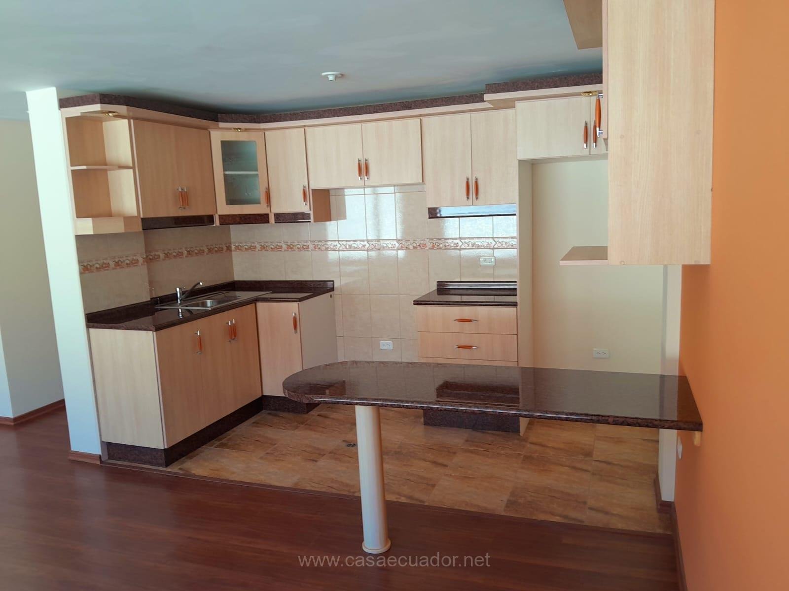 Departamento en venta en Pomasqui Montecarmelo