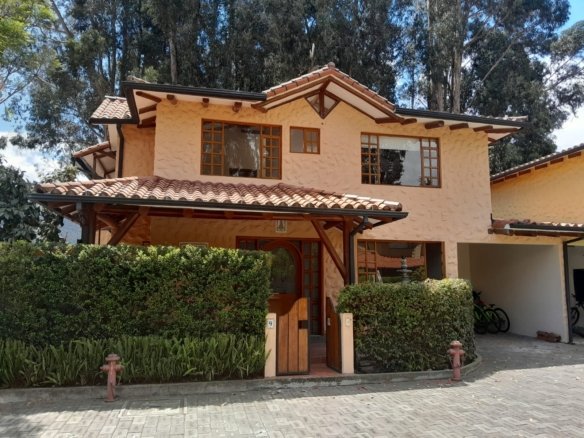Casa en venta cerca del Ilaló en Sangolquí
