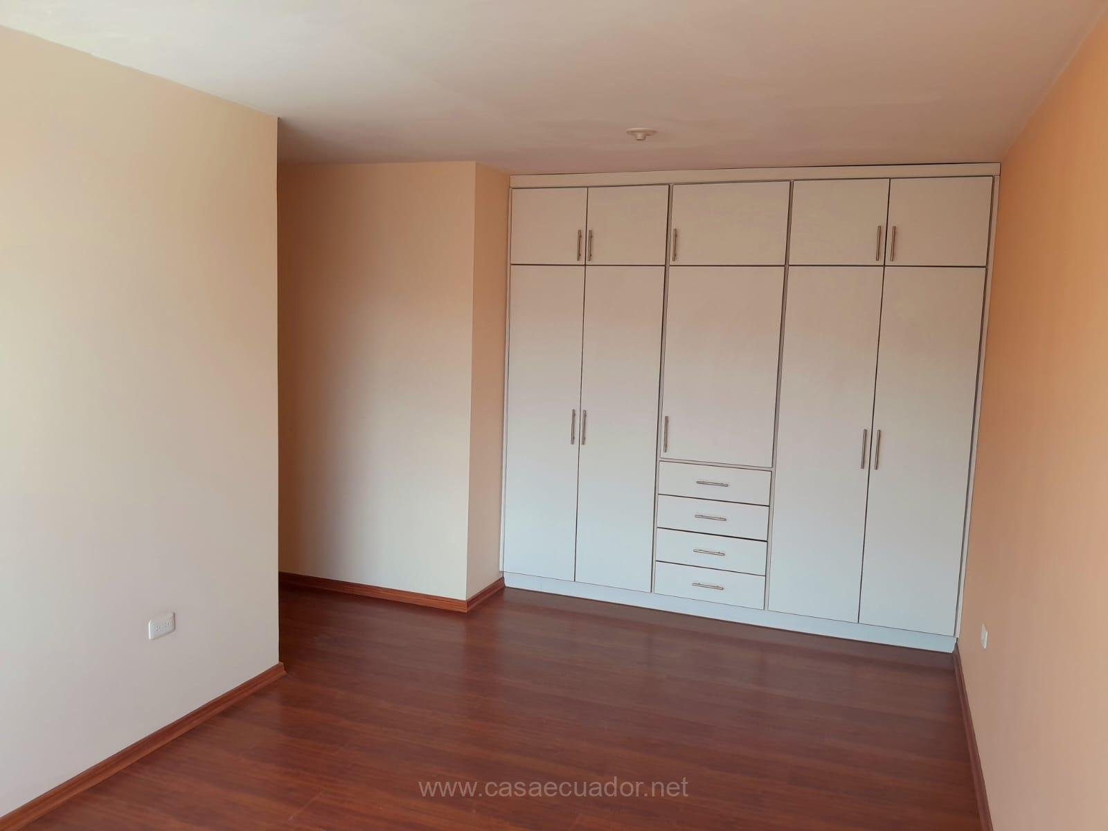 Departamento en venta en Pomasqui Montecarmelo