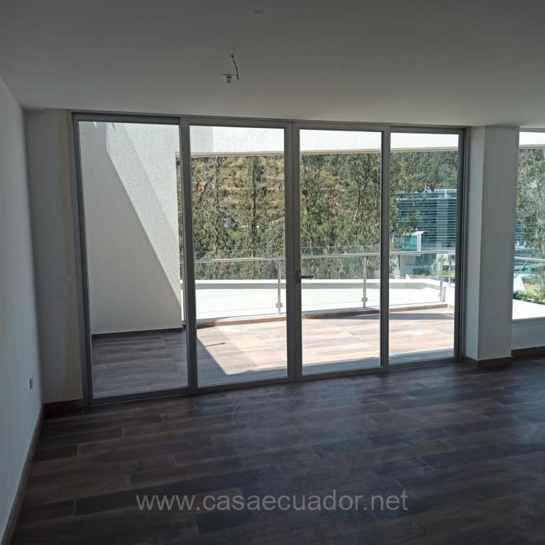Departamento en venta en Monteserrín con 3 dormitorios