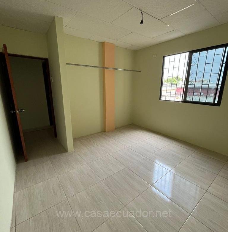 Casa rentera en venta cerca del Mall del Río Guayaquil