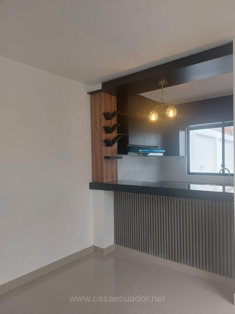 Casa moderna con piscina en Parque Forestal Portoviejo