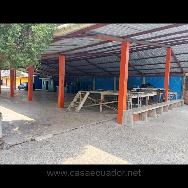 Complejo turístico en venta en Quinsaloma