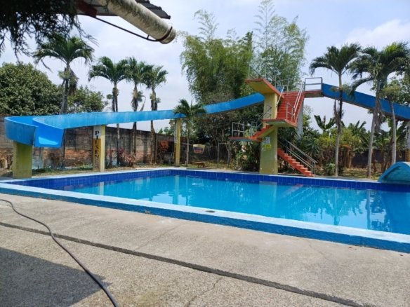 Complejo turístico en venta en Quinsaloma