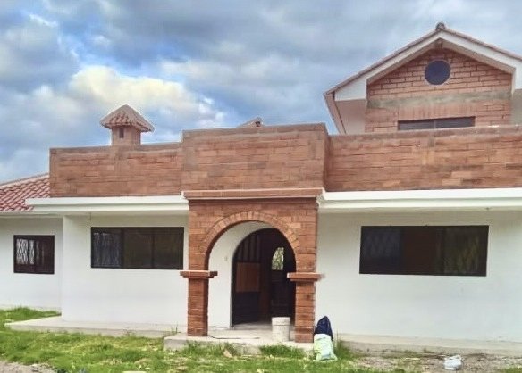 Casa con terreno de 1500 m² en Cuenca