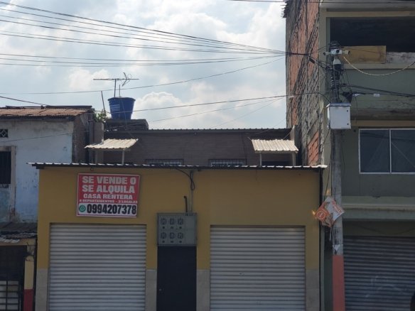 Casa rentera en Suburbio Guayaquil