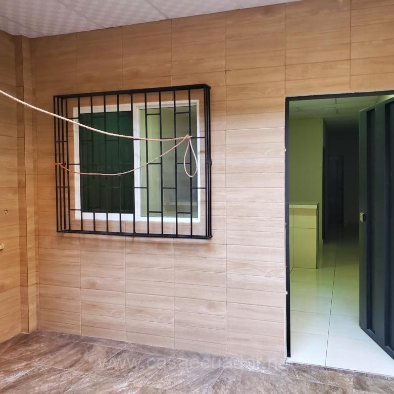 Casa rentera en Suburbio Guayaquil