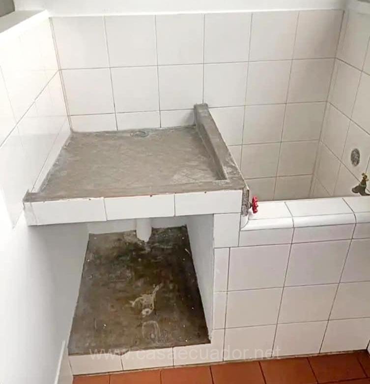 Departamento en alquiler en Santa Clara Quito con 2 dormitorios y parqueadero