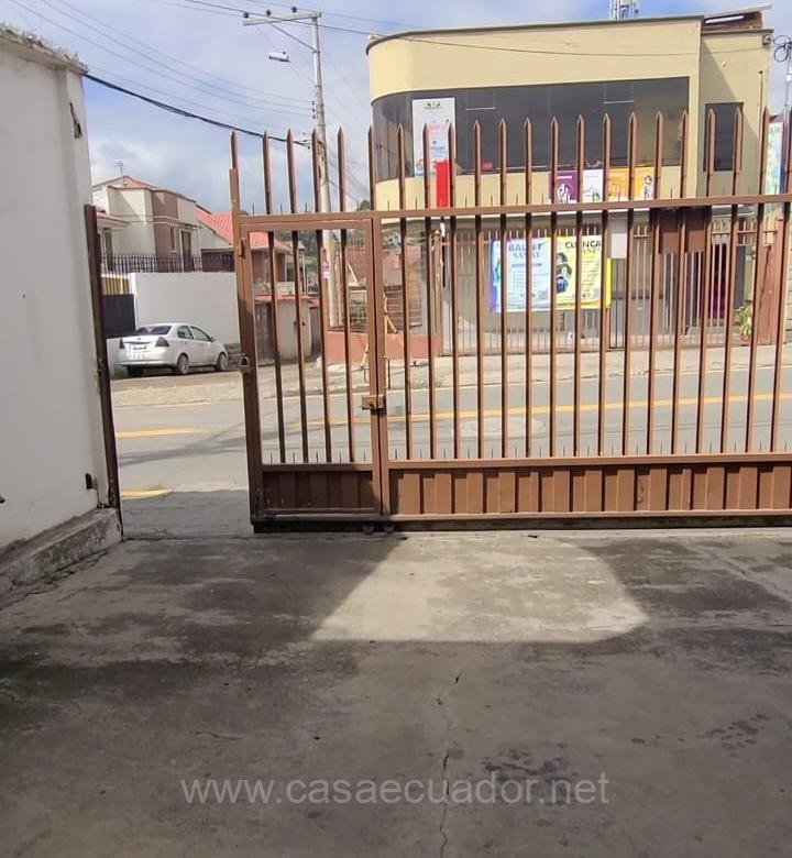 Nave Industrial en Venta en El Cebollar Cuenca